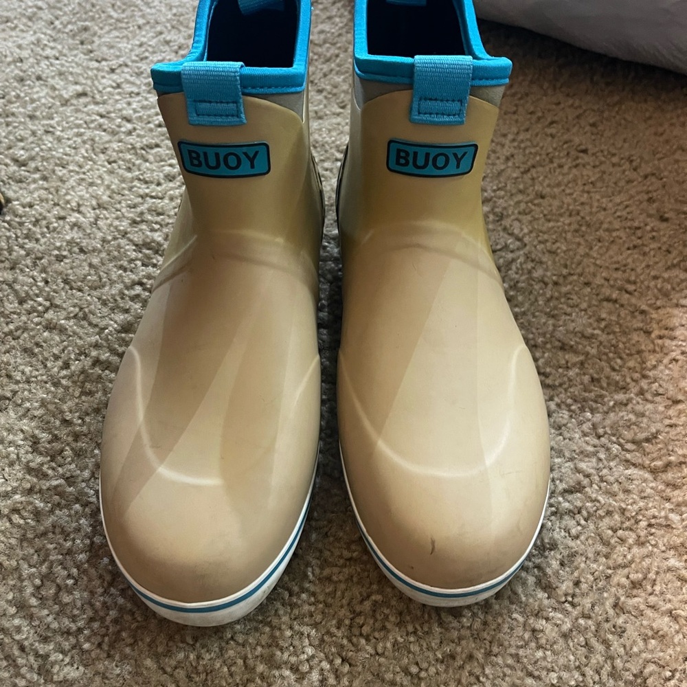 Women's Tan Rain Boots with Blue Trim